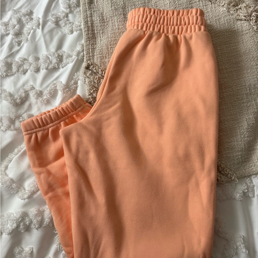 Fabletics Peach Women's Joggers